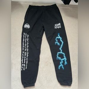 DARC SPORT - JOGGER SWEATPANTS 
SIZE MEDIUM